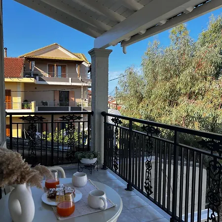 Διαμέρισμα Maria's House Βιταλάδες