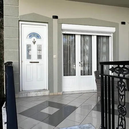 Maria's House Apartamento Vitaládes